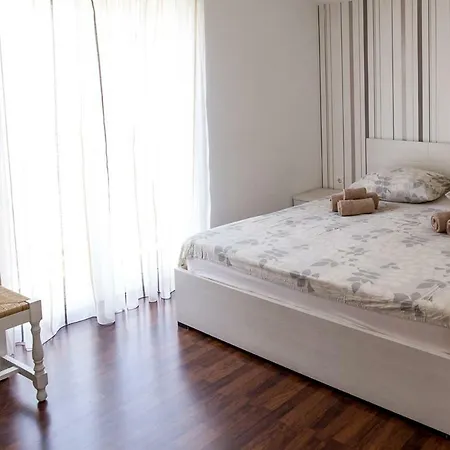 Apartment Bristak Tribunj (Sibenik-Knin)