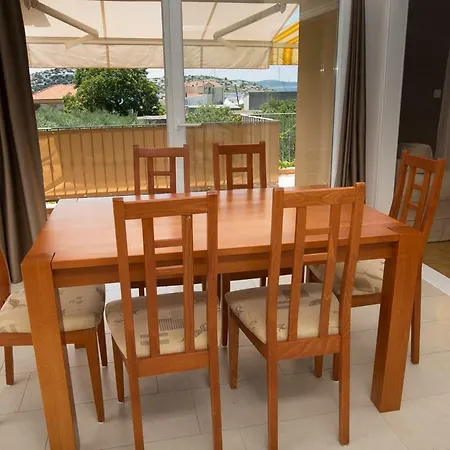 Apartment Bristak